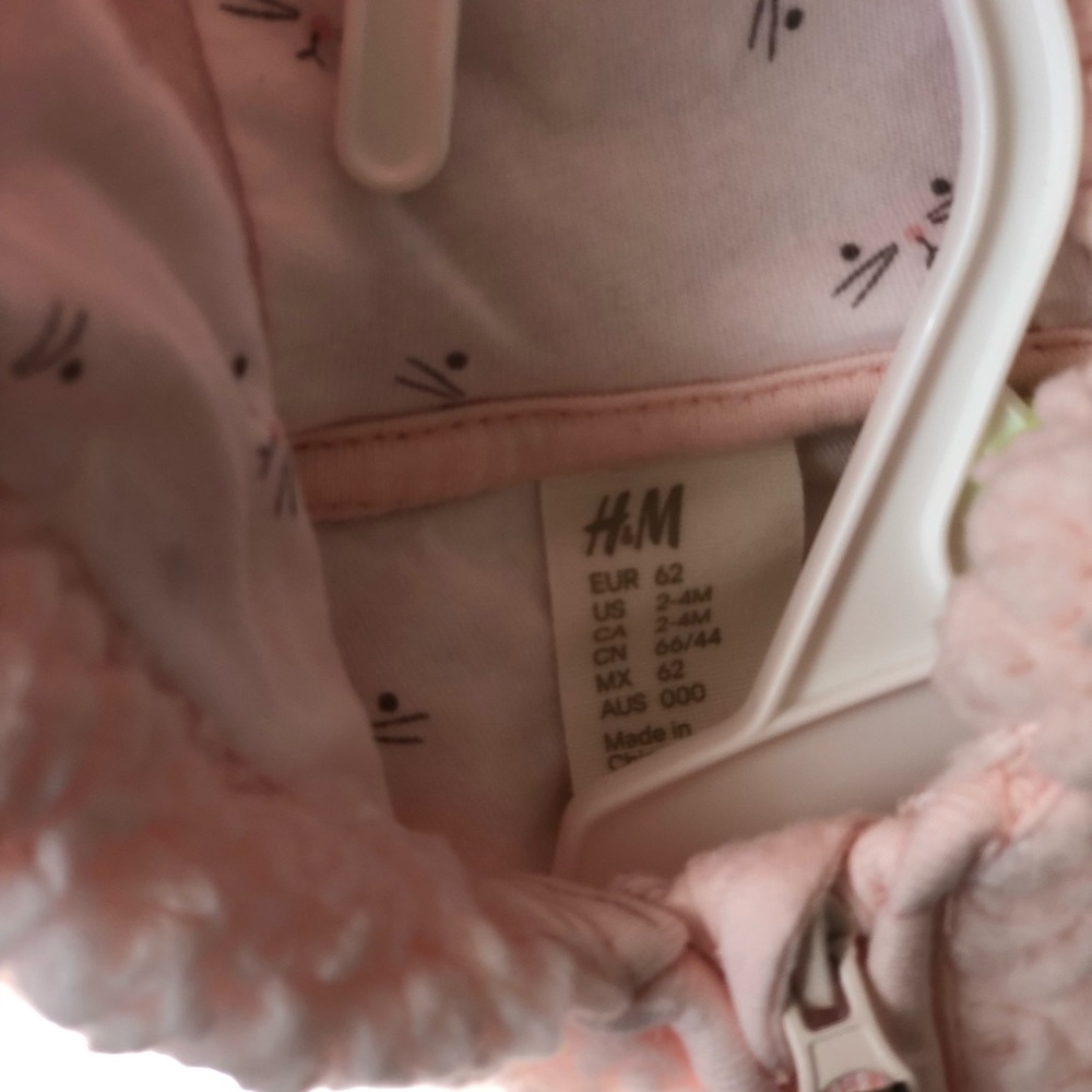 Pink teddy jumpsuit - Picture 2 of 2